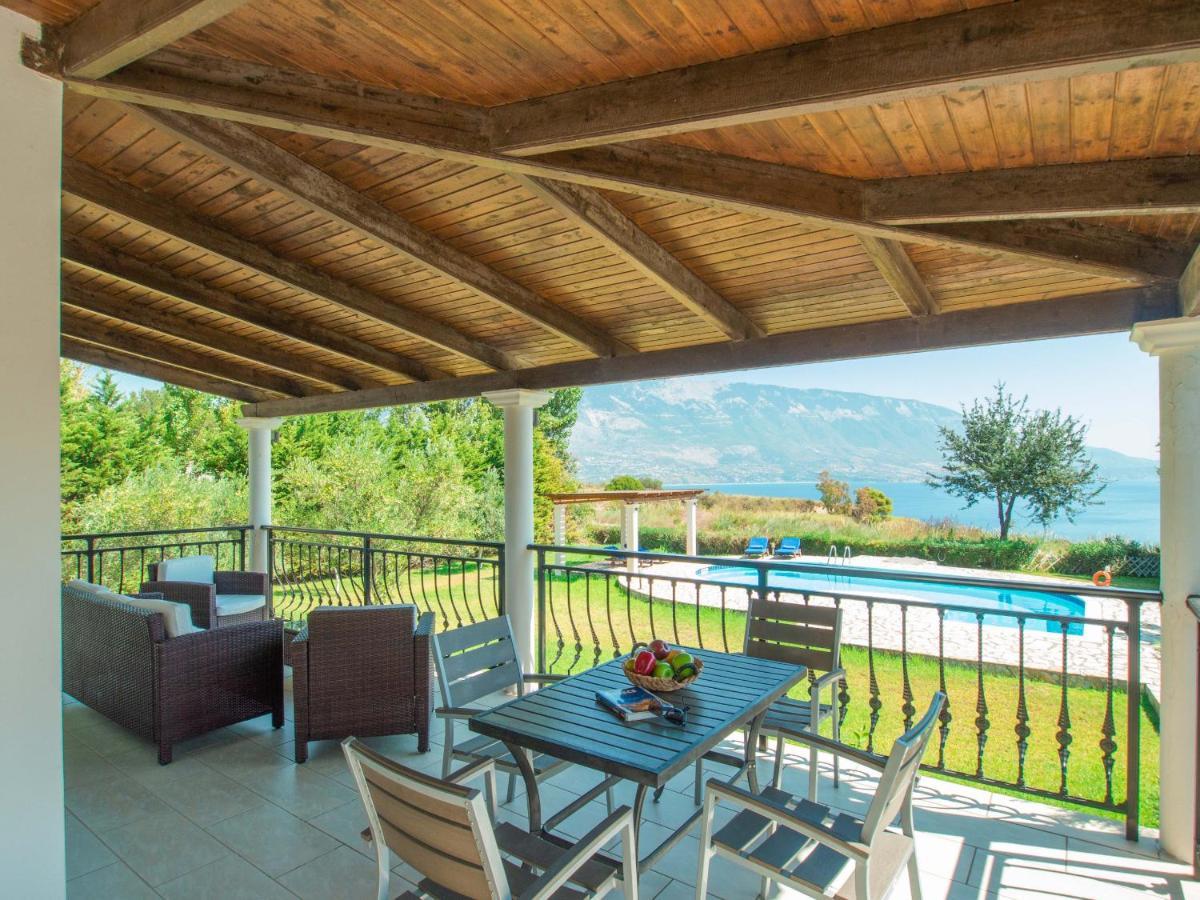 Villa Neptune Livathos  Ngoại thất bức ảnh