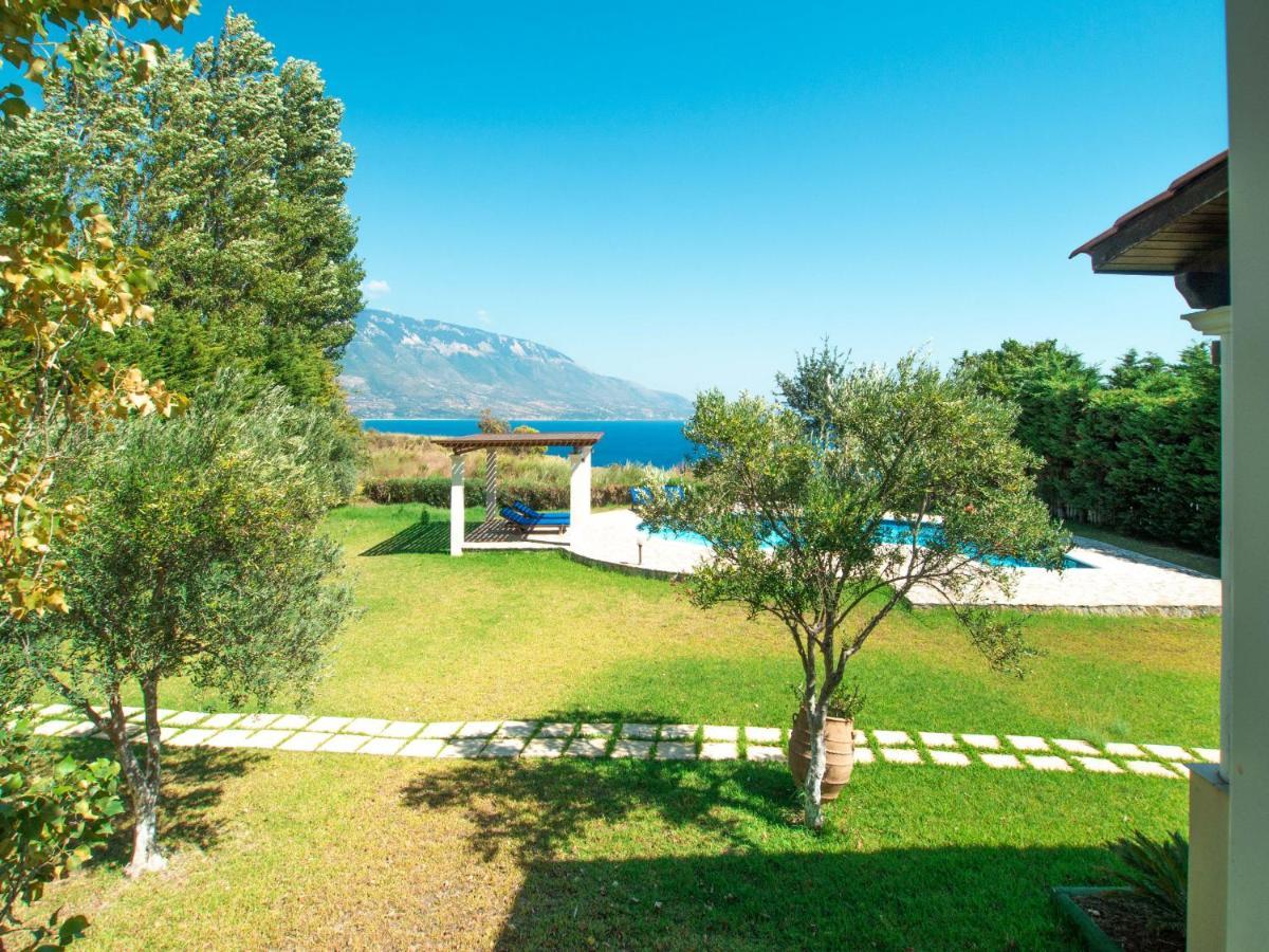Villa Neptune Livathos  Ngoại thất bức ảnh