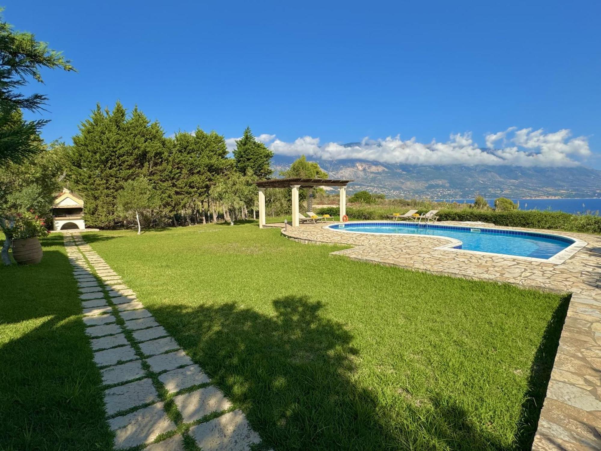 Villa Neptune Livathos  Ngoại thất bức ảnh